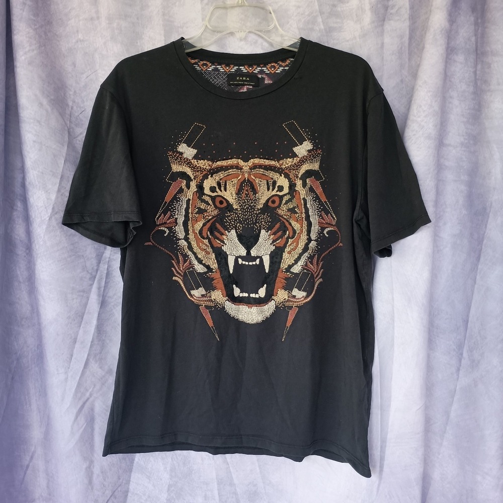 Zara Tiger Graphic T-Shirt Black Embroidered Look Animal Print Tee Large